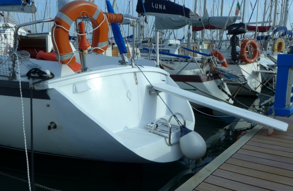 [Immagine: 2014331221238_con passerella R.jpg]
